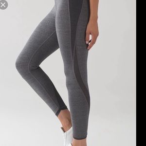 Lululemon Feather Light Tight